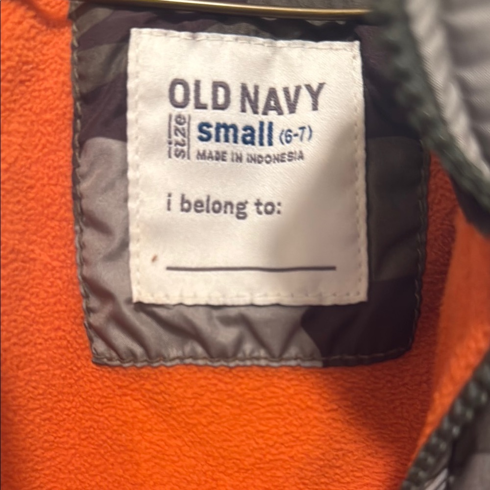 Old Navy Green and Orange Puffer Vest - Picture 4 of 5